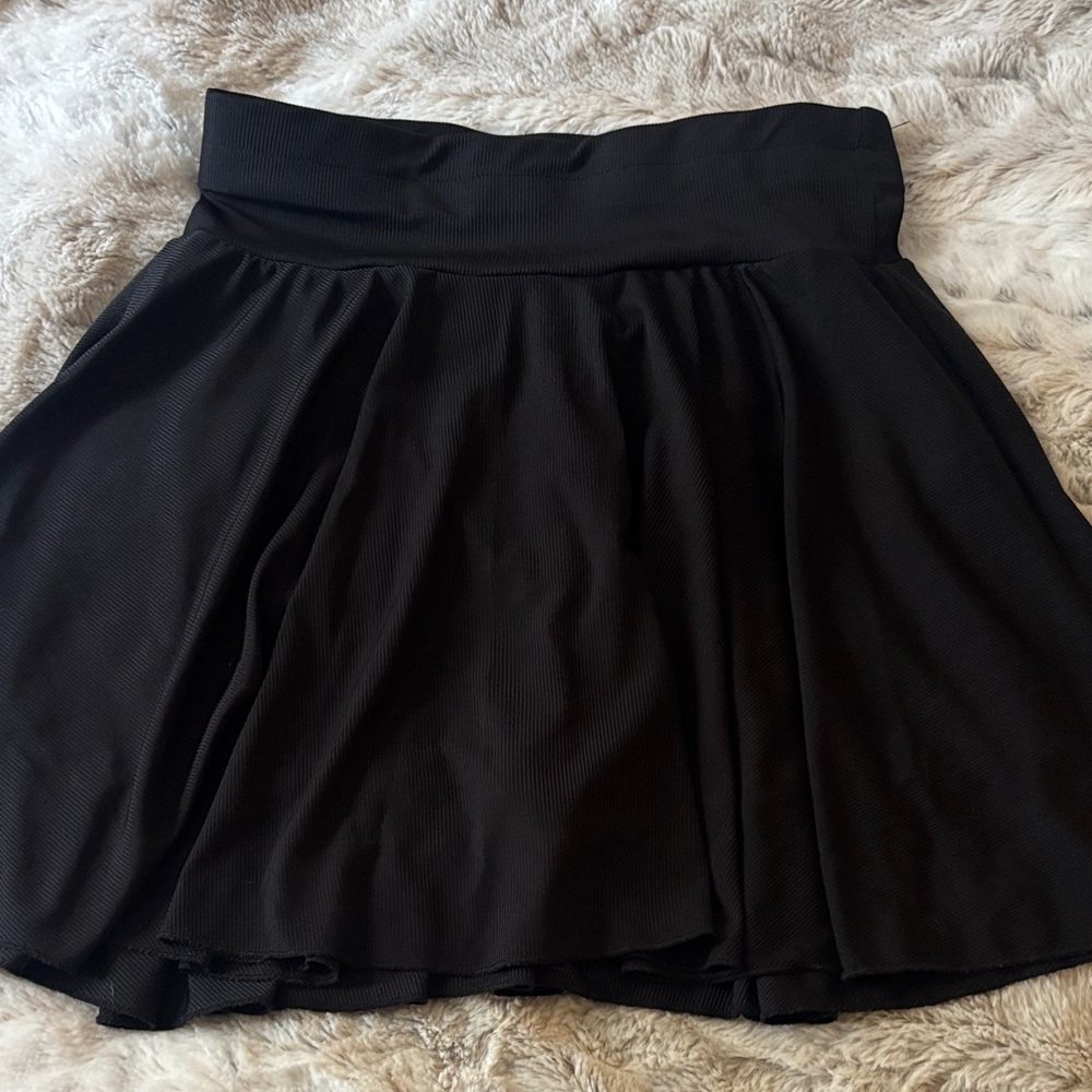 Elegant Black Women's Skirt/skort